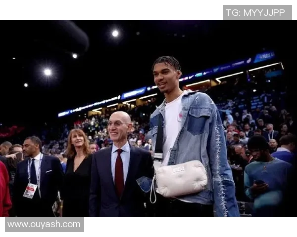 文班亚马在NBA杯决赛中失常表现的深层原因分析与影响探讨